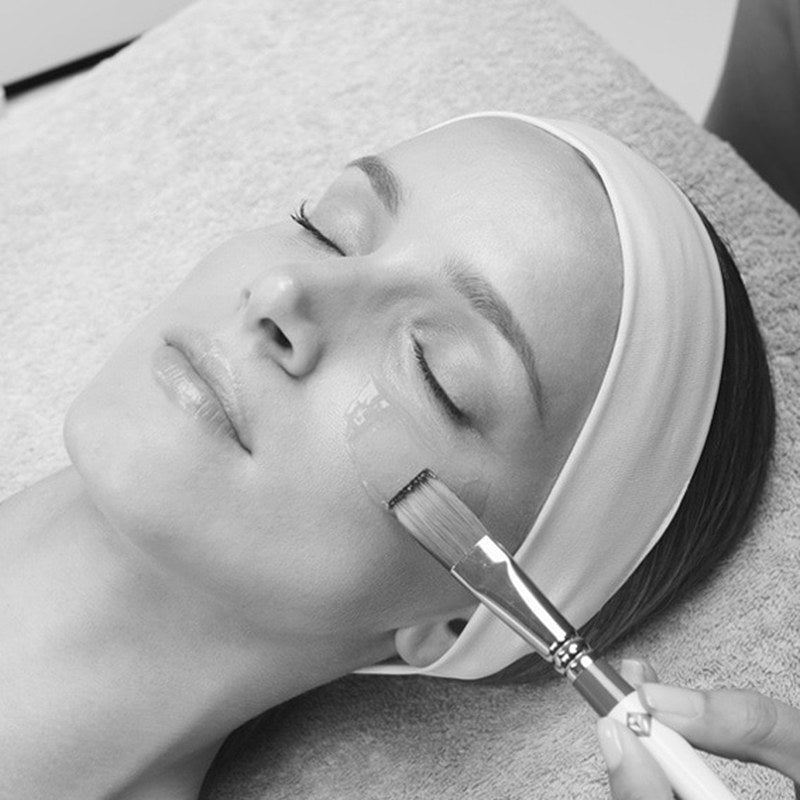 Environ Vibrant-C Micro Peel treatment